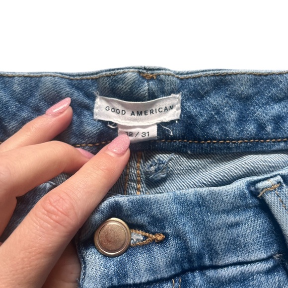 Good American Good Legs Straight High Rise Jeans in Indigo205 GLSNF740OP Size 31 - Picture 5 of 9